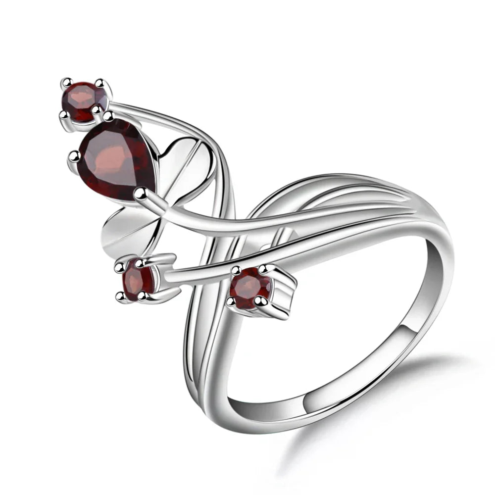 Silver Ring 1.32 ct Garnet