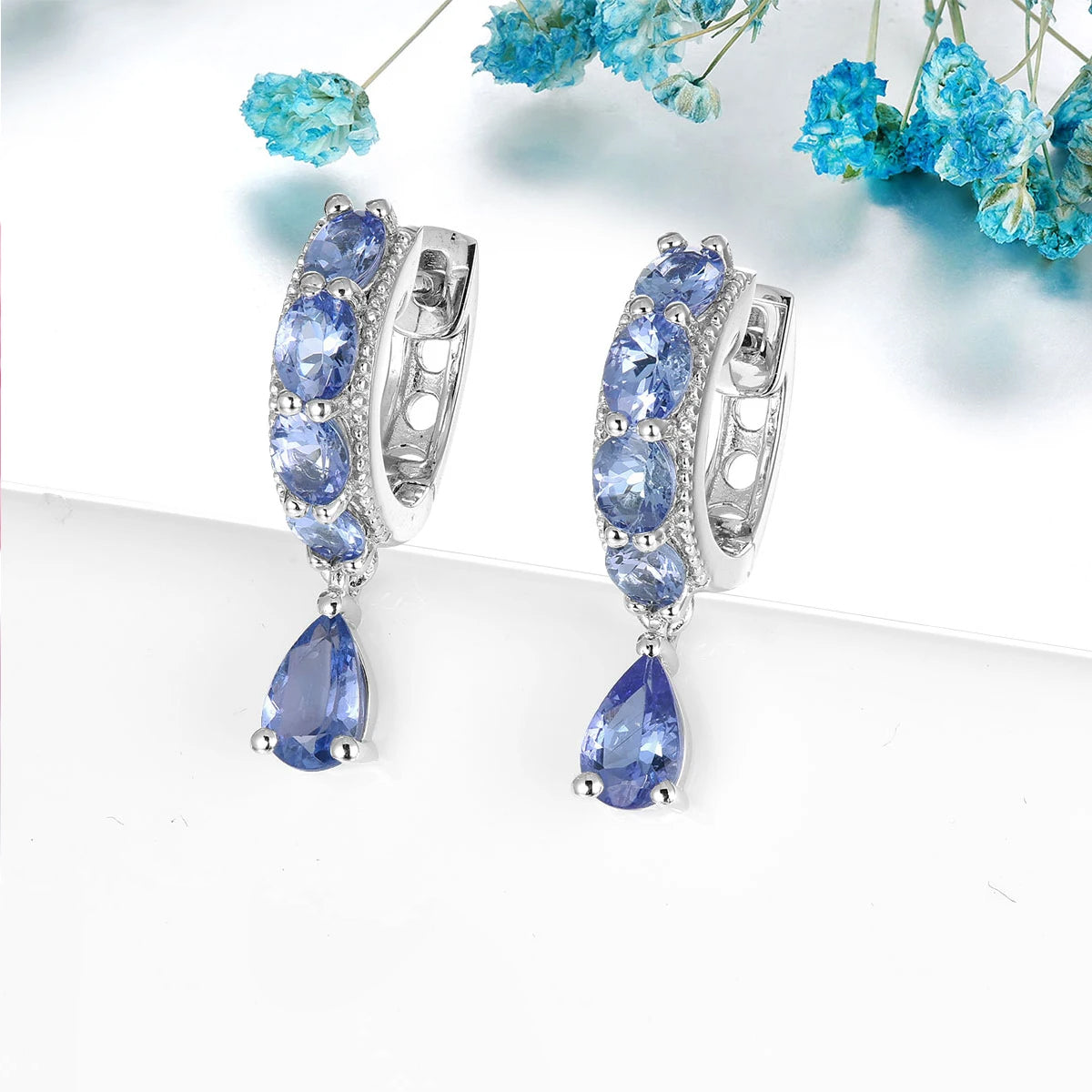 Silver 2.00 ct Tanzanite Earrings