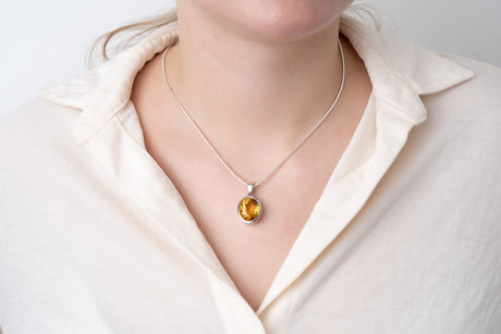 Silver Pendant with Citrine 13.29 ct