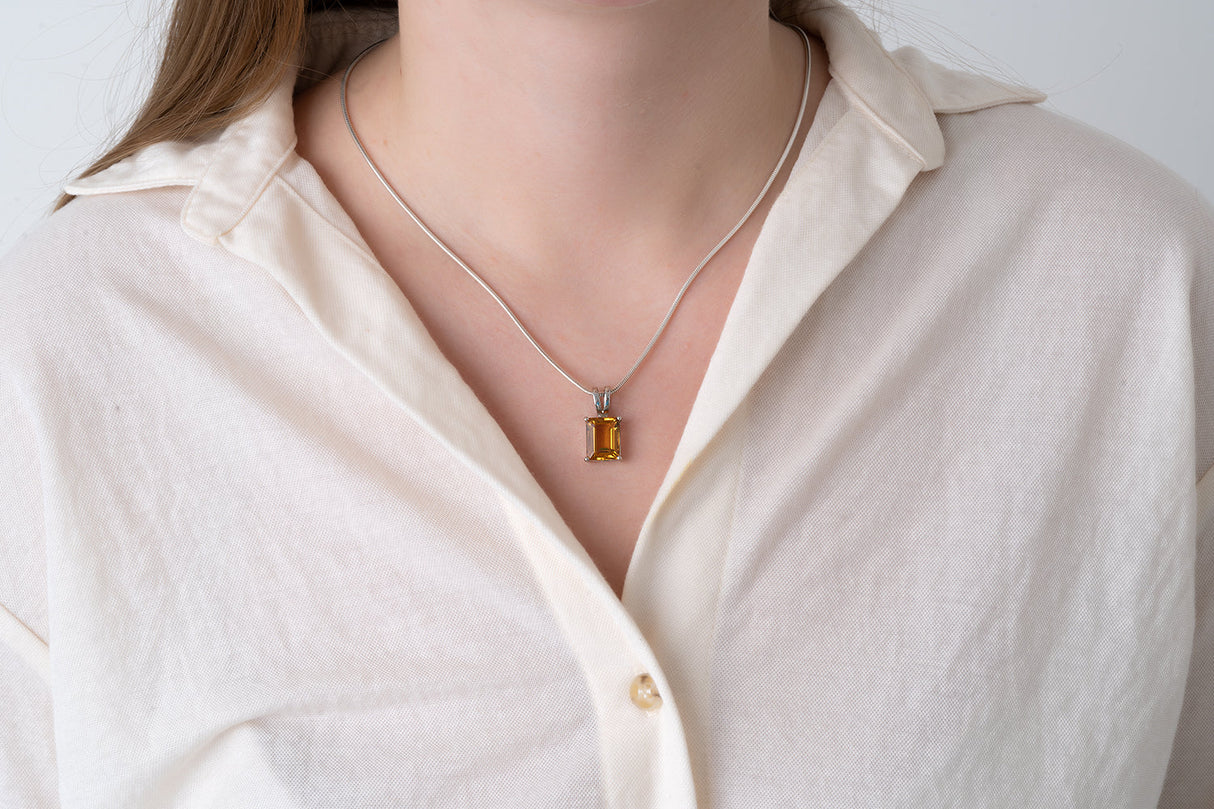 Silver Pendant with Citrine 5.22 ct