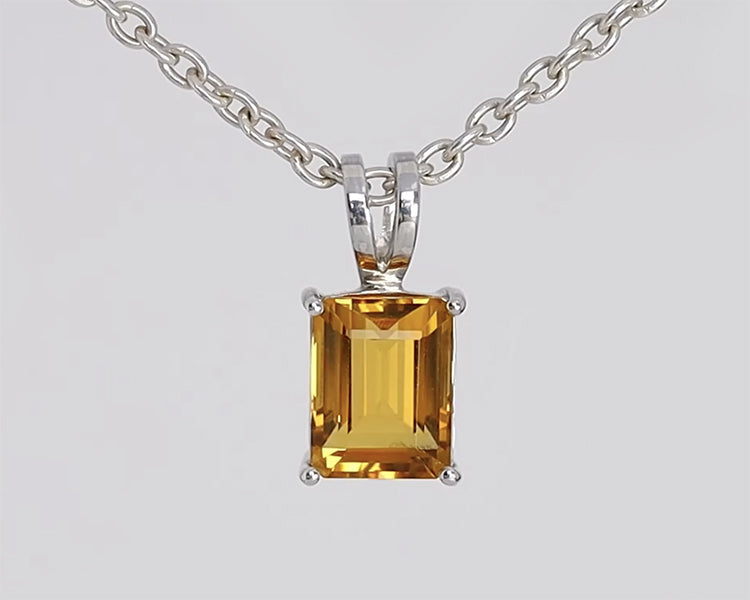 Silver Pendant with Citrine 5.22 ct
