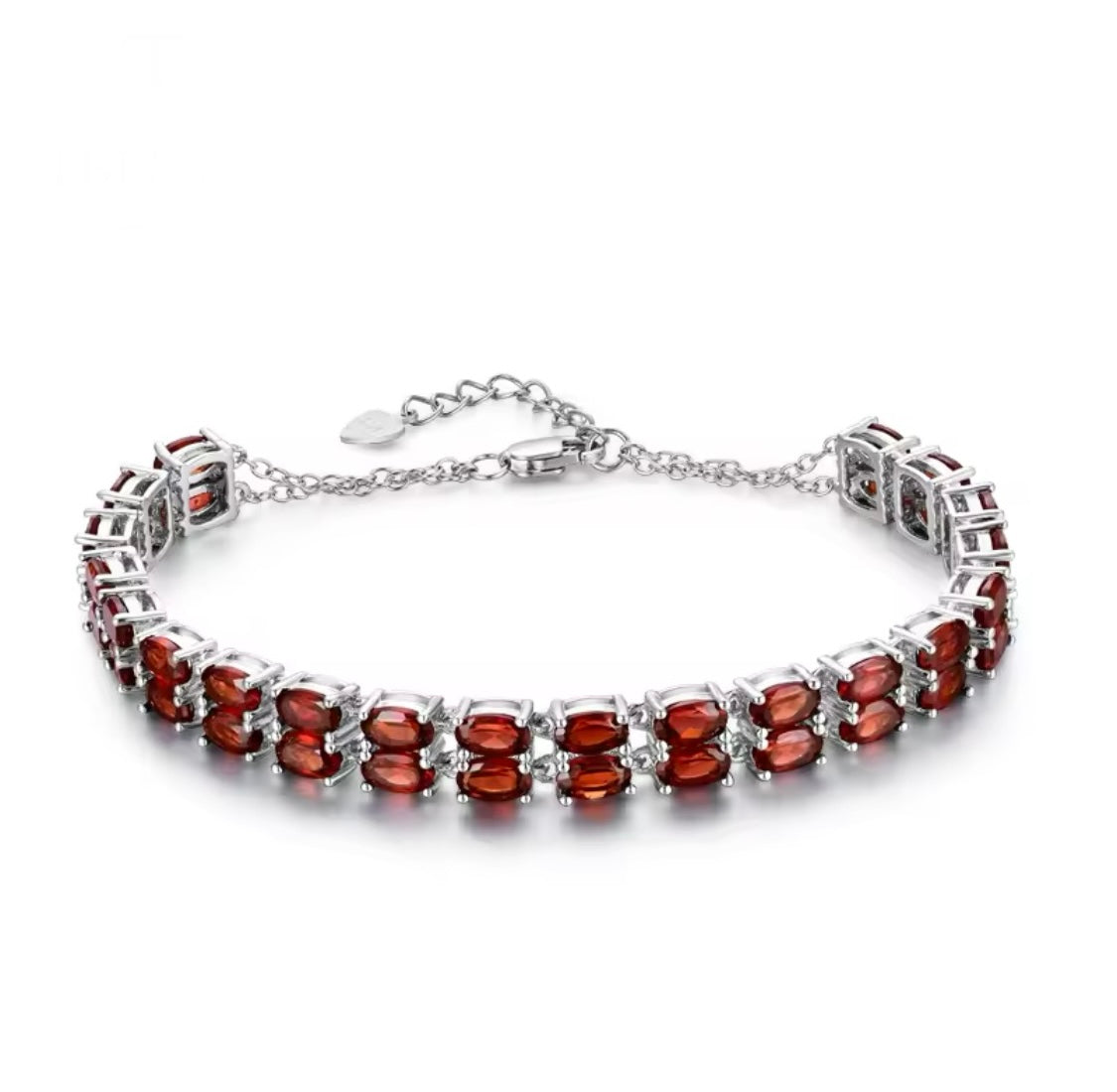 Silver Garnet 11.50 ct Bracelet