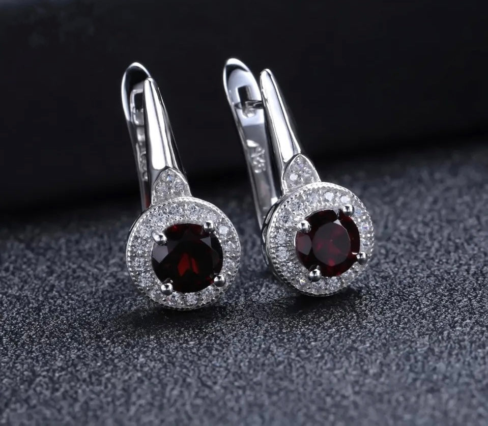 Silver 2.10 ct Garnet Earrings
