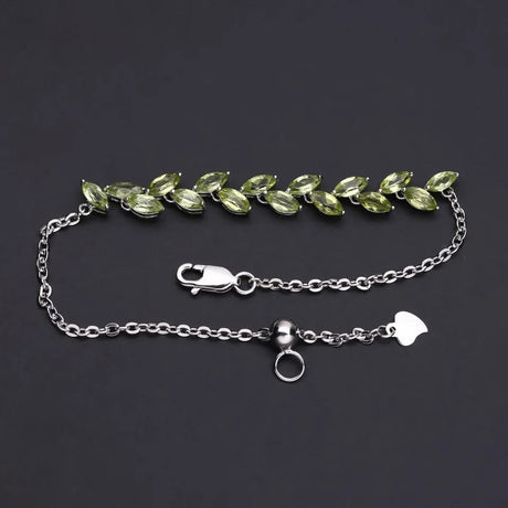 Silver 4.37 ct Peridot
