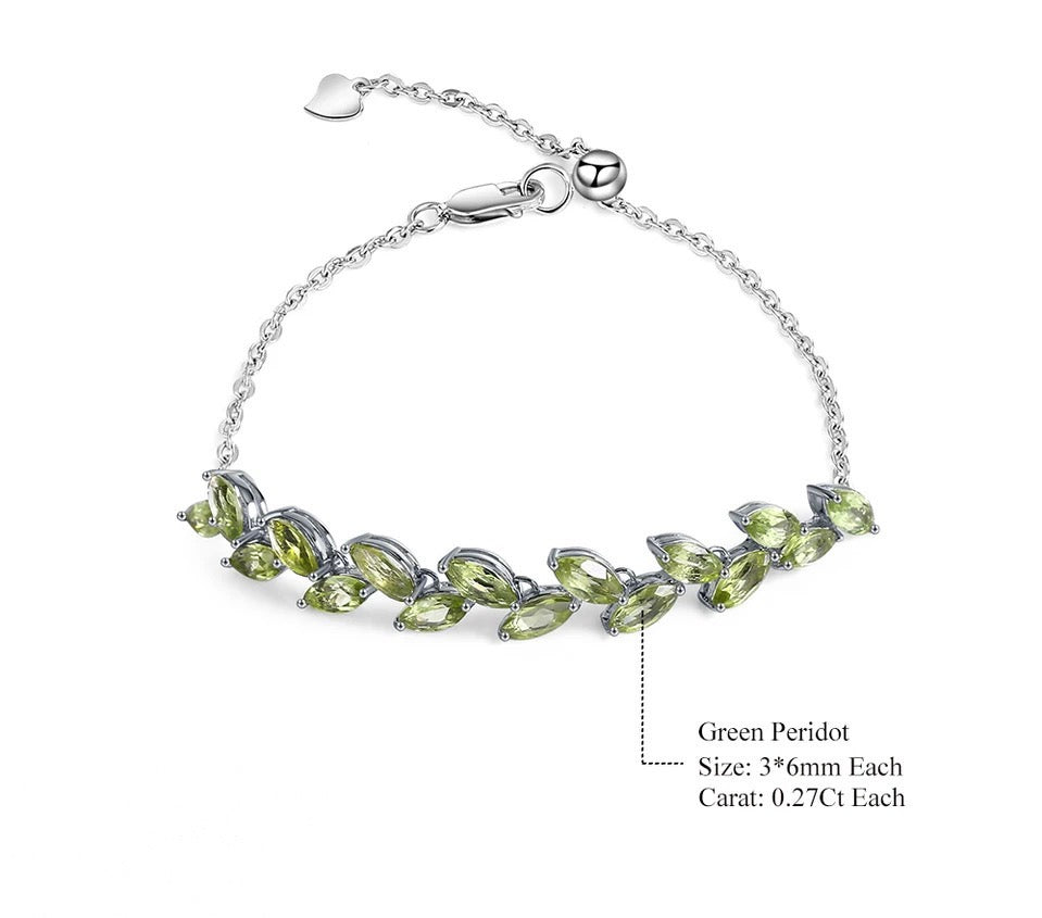Silver 4.37 ct Peridot