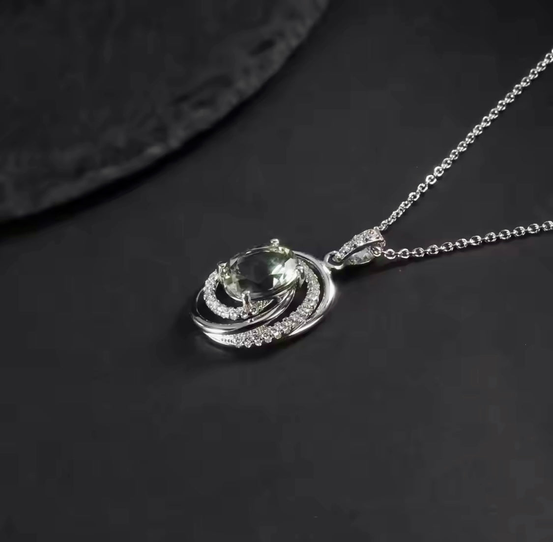 Silver 0.66 ct Green Amethyst Pendant