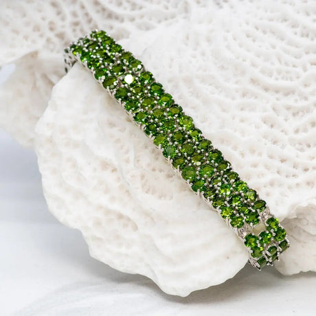 Silver 29.25 ct Chrome Diopside
