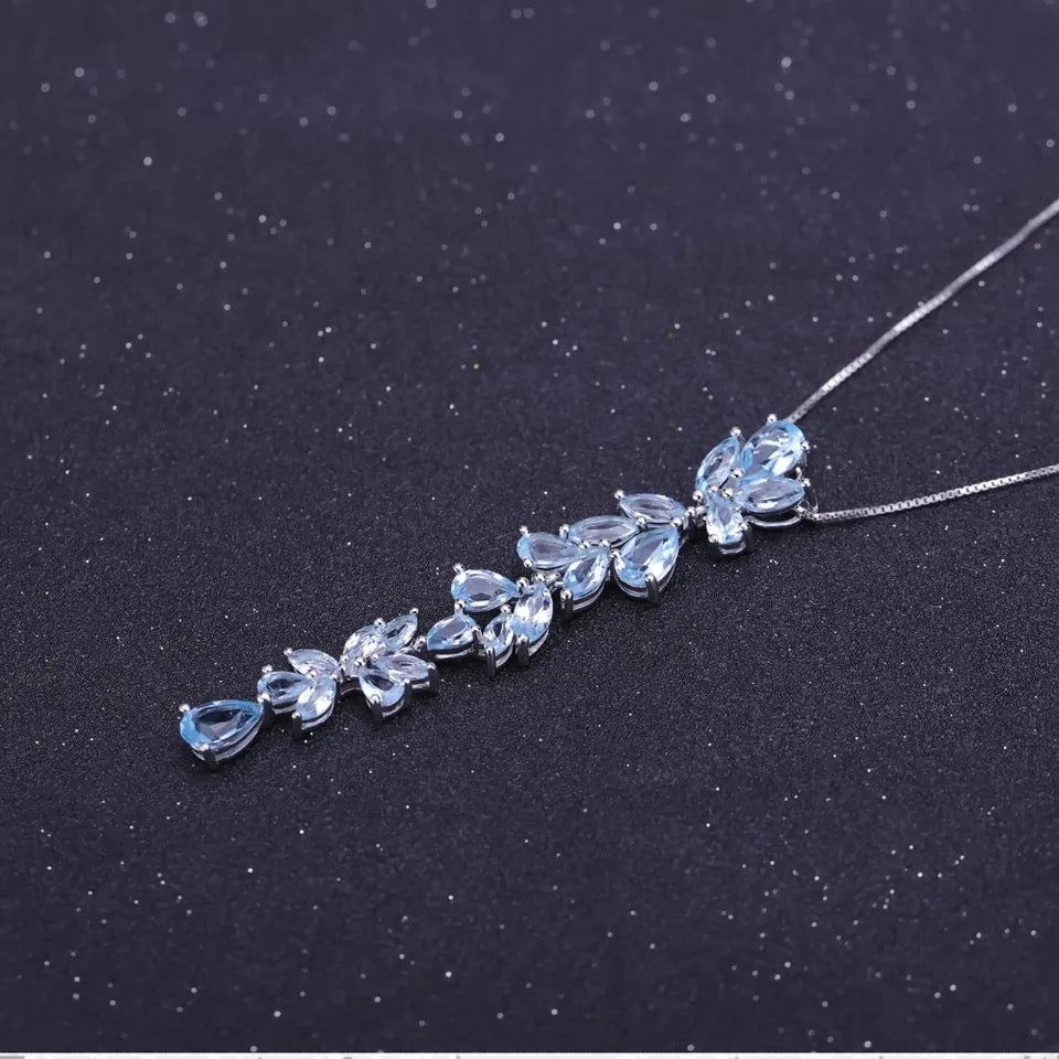 Silver 14.33 ct Topaz Pendant