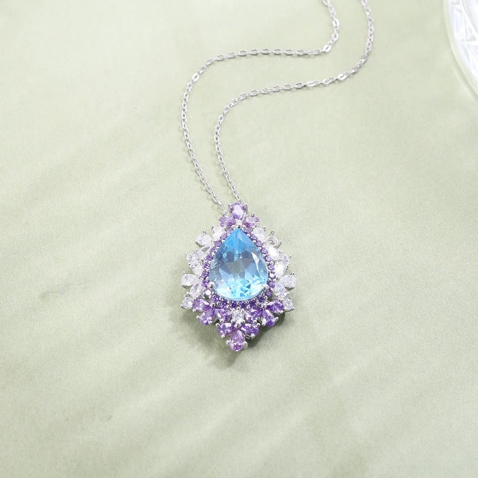 Silver Sky Blue Topaz Pendant with chain