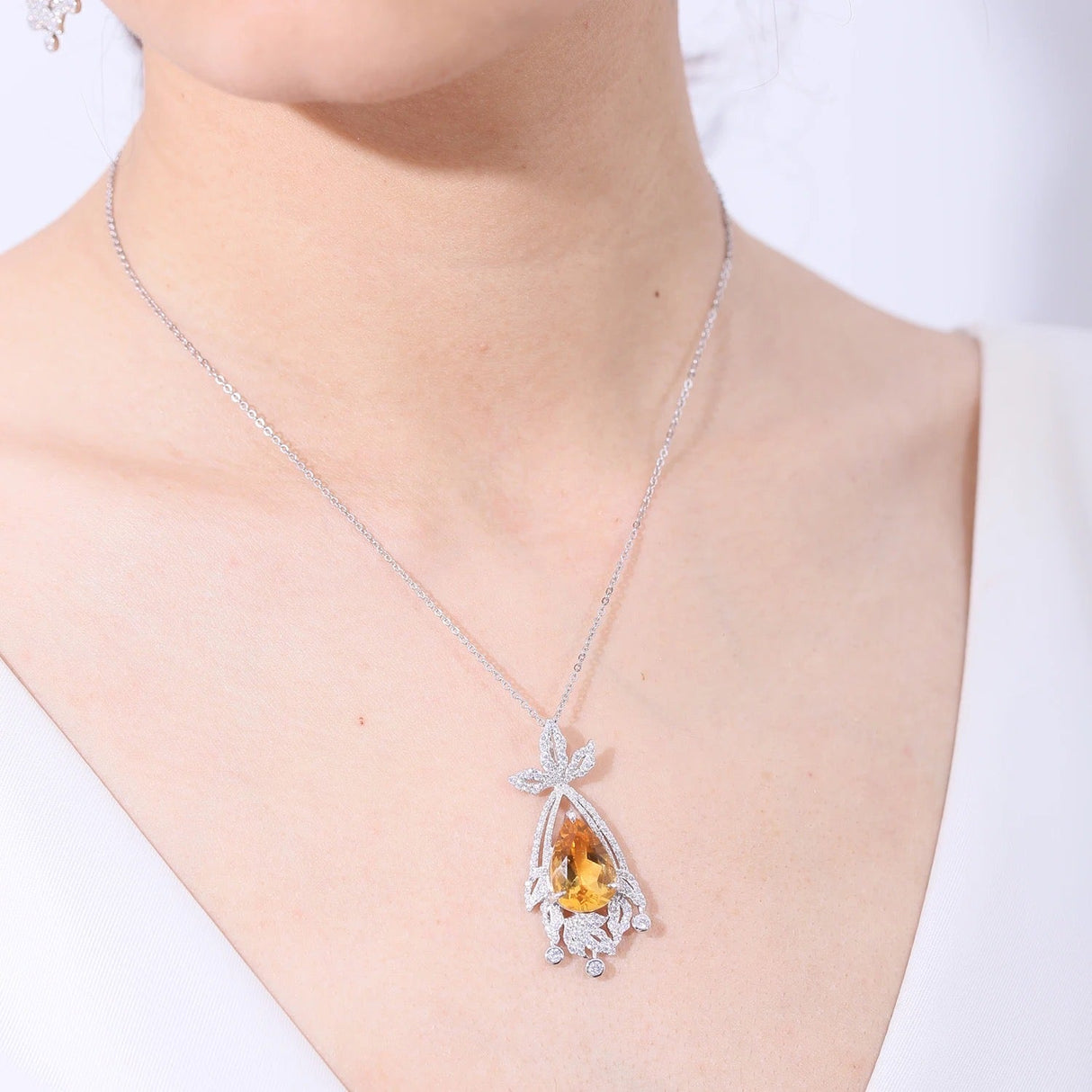 Silver Citrine Pendant with chain