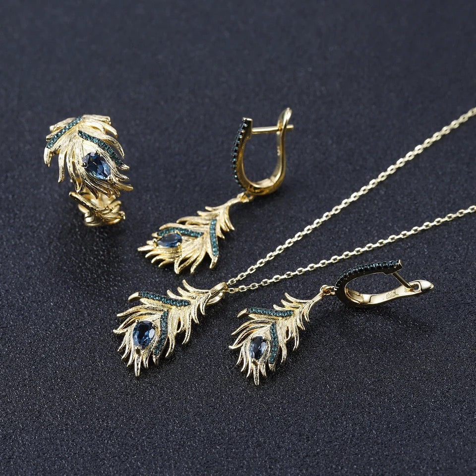 Silver / Golden plated 0.47 ct Topaz Pendant