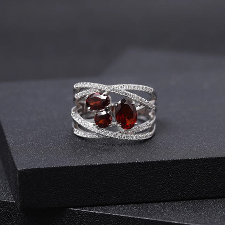 Silver Ring 1.87 ct Garnet