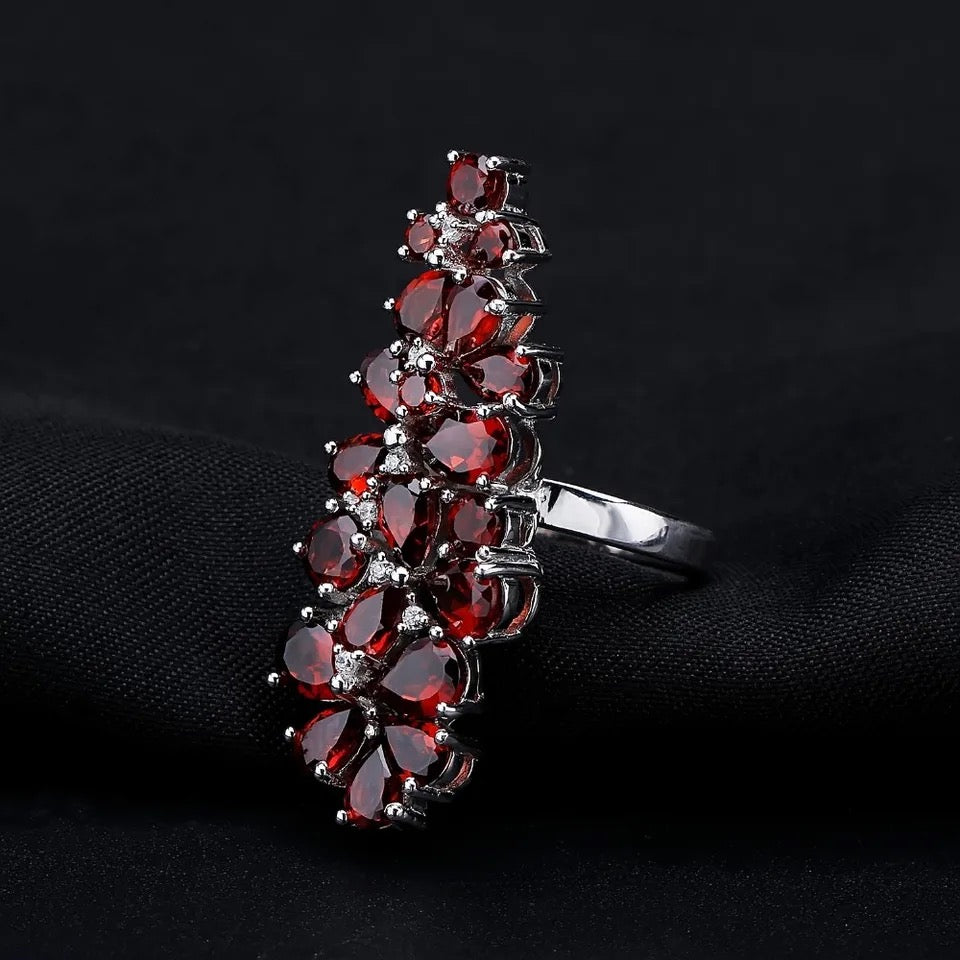 Silver Ring 10.56 ct Garnet
