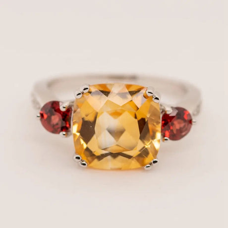 Silver Ring 5.55 ct Citrine - Garnet