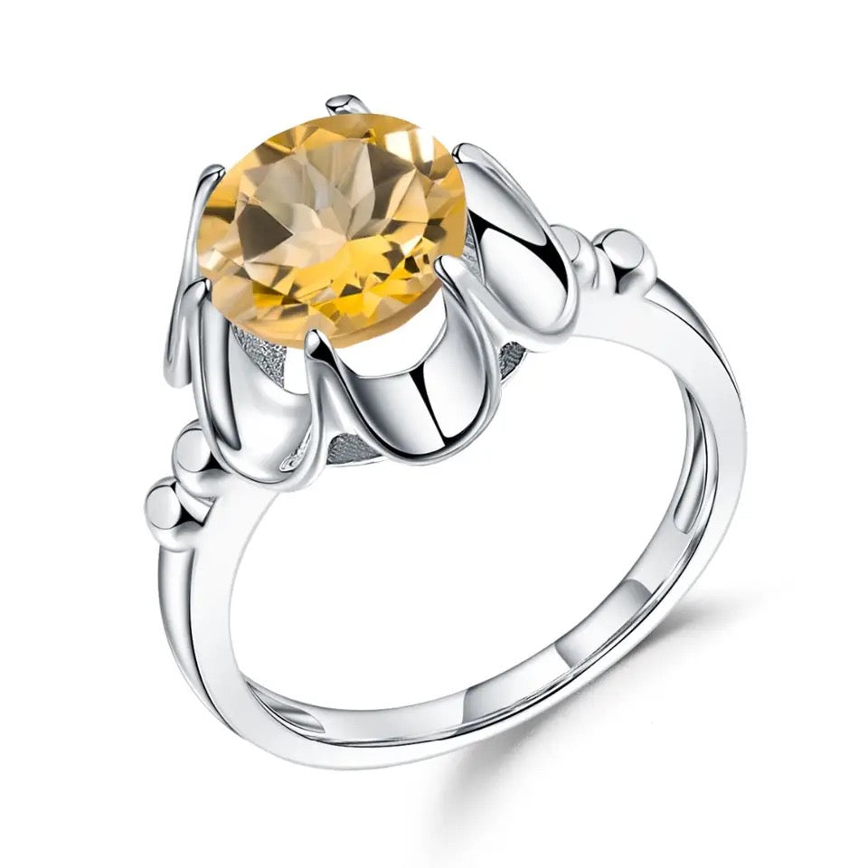 Silver Ring 2.66 ct Citrine