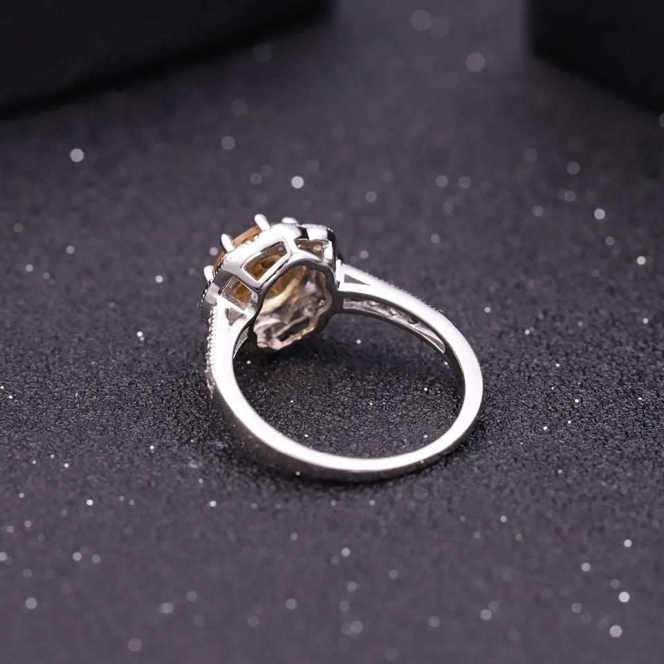 Silver Ring 2.01 ct Citrine