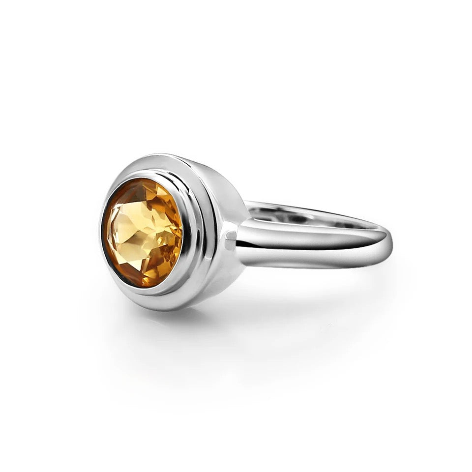 Silver Ring 2.01 ct Citrine