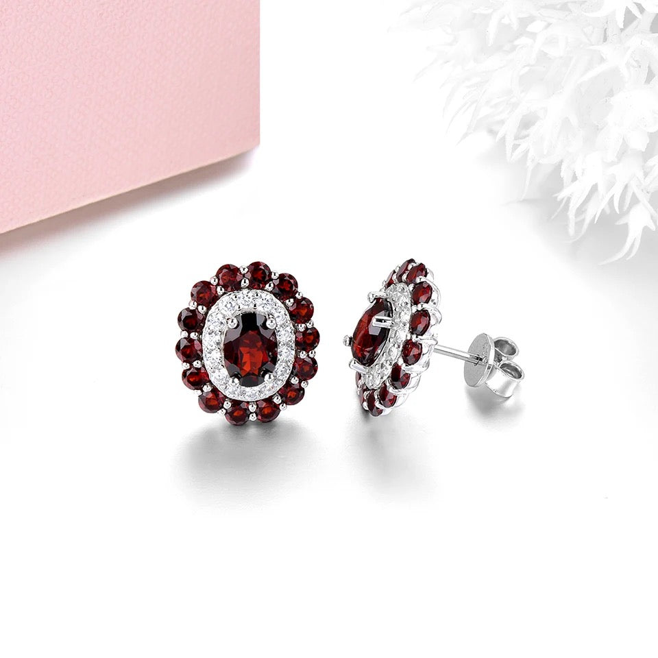 Silver 5.50 ct Garnet Earrings
