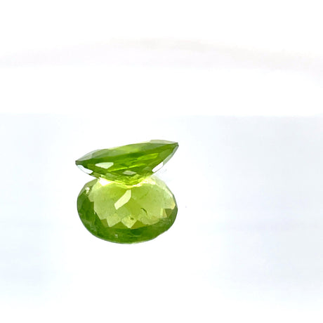 Peridot 6.29 ct – Green, Oval Cut, Untreated
